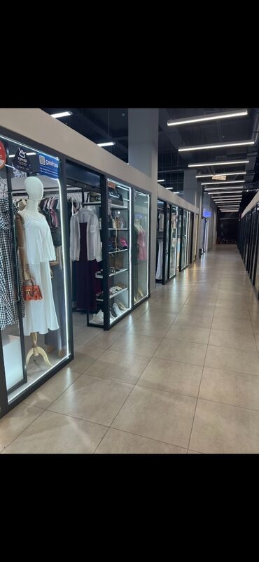аренда берекет: Сдаю Часть бутика, 16 м², Караван, С ремонтом, Действующий, С оборудованием