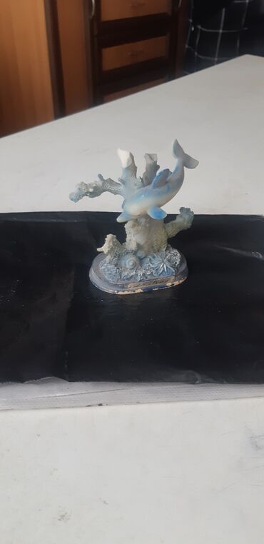 Heykəlciklər: Statuetkalar satilir,ayri-ayri.qiymeti raziliq yolu ile — 5