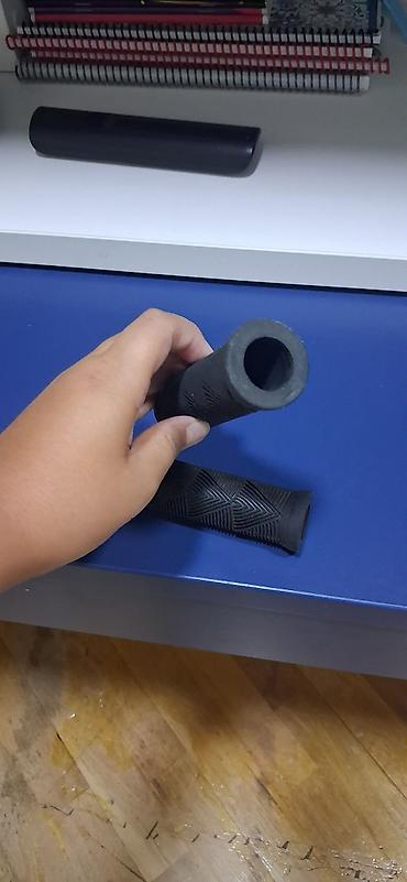 Velosiped aksesuarları: Velosiped sükanı üçün rezin qollar (2 ədəd) - Material: yumşaq — 4