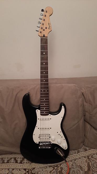 сингл: FENDER Squier SONIC HSS,🇮🇩 Indonesia. Стратокастер с хабакером и 2мя — 1