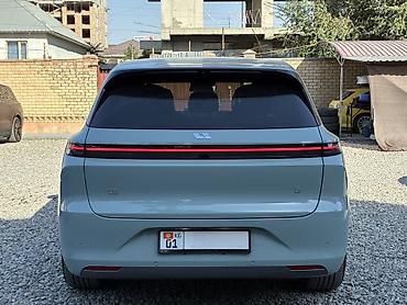 wuling mini ev: Lixiang L6: 2025 г., 1.5 л, Автомат, Гибрид, Кроссовер — 8