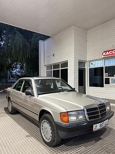 мб 190: Mercedes-Benz 190: 1986 г., Механика, Седан — 2