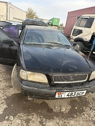 самый дешёвый машины: Volvo s40 черный

Год 2003, руль слева, бензин, торг уместен — 7