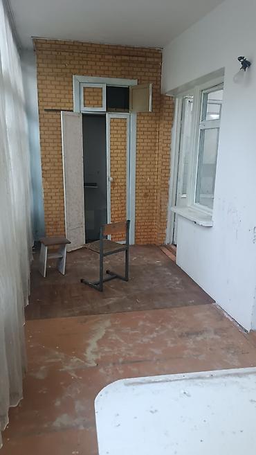 Продажа квартир: 2 комнаты, 47 м², Кыргызско-Узбекский Университет, 106 серия, 1 этаж, Старый ремонт — 8
