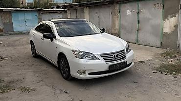 белов: Lexus ES: 2010 г., 3.5 л, Седан — 4