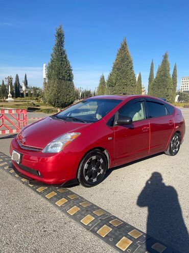 hybrid avtomobillər qiymətləri: Toyota Prius: 1.5 l | 2007 il Hetçbek