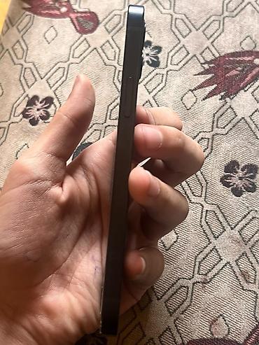 e 250 cdi: IPhone 12, Qara — 2