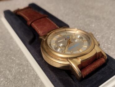 Личные вещи: Продаю редкие, наградные часы. В 1992м. году была создана Первая в