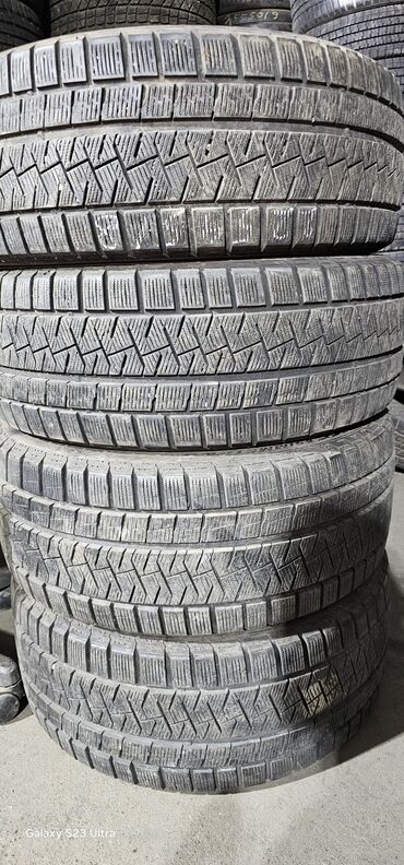 Диски: Шины 245 / 40 / R 18, Зима, Б/у, Комплект, Легковые, Китай, Pirelli