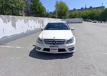 Mercedes-Benz: Mercedes-Benz C-Class sedan il 2011.xanim.masini olub.vuruq yoxdur az — 1