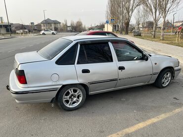 Daewoo: Daewoo Nexia: 2004 г., 1.5 л, Механика, Бензин, Седан — 4