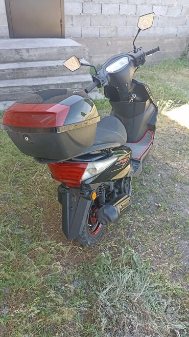 продам документы на авто с железом: Макси скутер M8, 150 куб. см, Бензин, Колдонулган