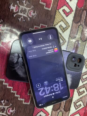 Apple iPhone: IPhone 11, 128 GB, Ağ, Face ID — 9