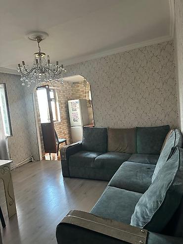 İcarəyə verilir 2 otaqlı köhnə tikili 50 m², Bakıxanov q. 550 AZN/ay