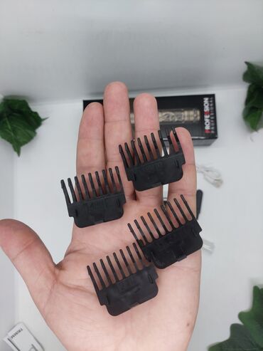 Trimmerlər və saç qırxan maşınlar: Saç qırxan maşın, Vgr, Yeni, Ünvandan götürmə, Rayonlara çatdırılma, Pulsuz çatdırılma -da lalafo.az — 4 Trimmerlər və saç qırxan maşınlar: Saç qırxan maşın, Vgr, Yeni, Ünvandan götürmə, Rayonlara çatdırılma, Pulsuz çatdırılma — 4