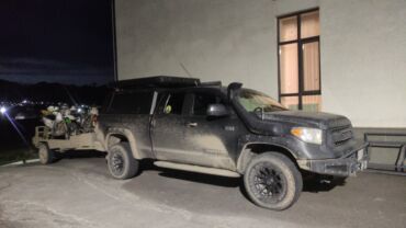 Toyota: Toyota Тундра: 2015 г., 5.7 л, Автомат, Бензин, Внедорожник — 7