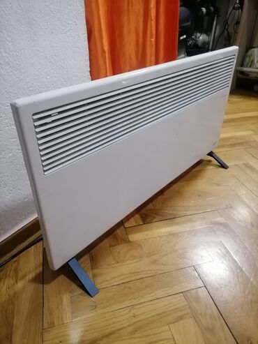 prenosiva grejalica: Radijator CASA . Ima više Grejalica. 2000W 
 Mirjevo