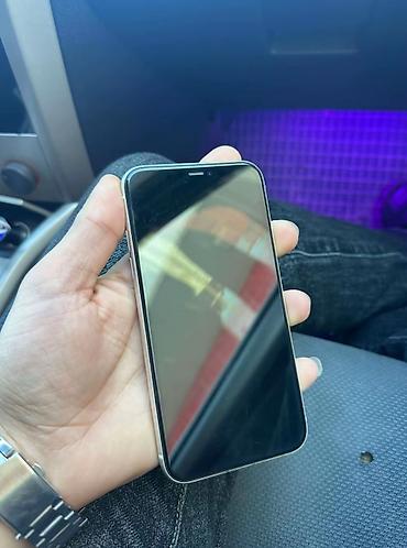 13 pro max plata: IPhone 11, Ağ, Face ID — 2