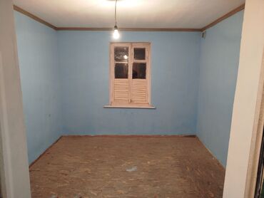 Долгосрочная аренда комнат: Сдаётся простое жилое помещение: две смежные комнаты в одноэтажном — 1