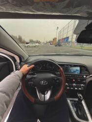 Hyundai: Hyundai Avante: 2020 г., 1.6 л, Робот, Бензин, Седан — 4