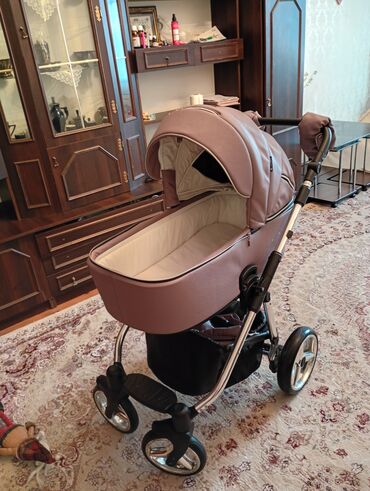 Modullu arabalar: Transformer araba, Adamex, İşlənmiş, Yaş: 30 ay, Ünvandan götürmə -da lalafo.az — 7 Modullu arabalar: Transformer araba, Adamex, İşlənmiş, Yaş: 30 ay, Ünvandan götürmə — 7