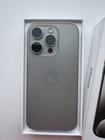 Apple iPhone: IPhone 15 Pro, Б/у, 512 ГБ, Natural Titanium