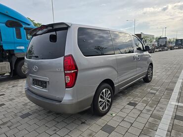 Hyundai: Hyundai H-1 (Grand Starex): 2019 г., 2.5 л, Типтроник, Дизель, Минивэн at lalafo.kg — 3 Hyundai: Hyundai H-1 (Grand Starex): 2019 г., 2.5 л, Типтроник, Дизель, Минивэн — 3