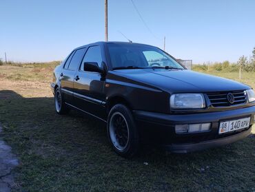 авто шаран: Volkswagen Vento: 1995 г., 1.8 л, Бензин, Седан