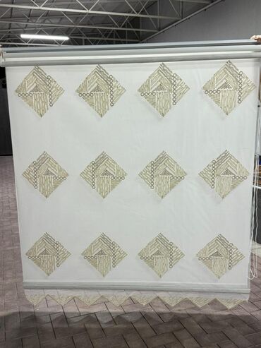 Жалюзи и рольшторы: Ролл шторы от 3000 сом и выше есть рассрочка через М банк — 44