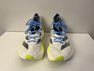 adizero: Кроссовки, 42, Adidas, Б/у, цвет - Белый, Самовывоз, Платная доставка — 4