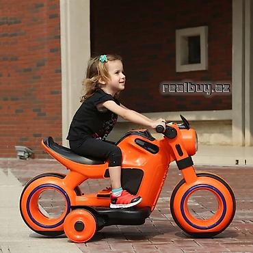 ratsiya motorola: Babyland Elektrik Usaq Motosikleti. 2 motorolu 5 yaşına qədər uşaqlar — 4