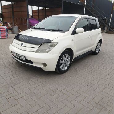 лексус ист: Toyota ist: 2004 г., 1.5 л, Автомат, Бензин, Хэтчбэк