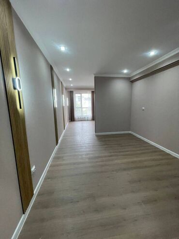 Продажа квартир: 3 комнаты, 88 м², 2 этаж, Евроремонт