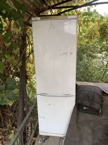 джунхай бытовая техника: Холодильник Indesit, Двухкамерный