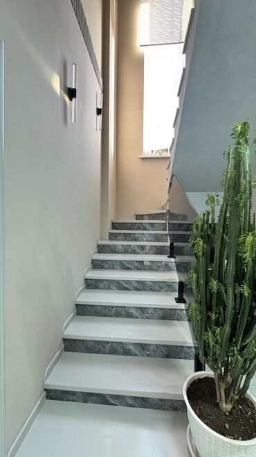 Долгосрочная аренда домов: 180 м², 4 комнаты, Утепленный, Теплый пол, Бронированные двери — 8