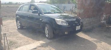 Kia Rio: 1.5 l | 2006 il Hetçbek