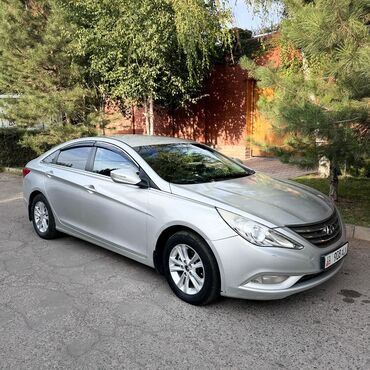 матиз 2 коробка: Hyundai Sonata: 2012 г., 2 л, Автомат, Газ, Седан