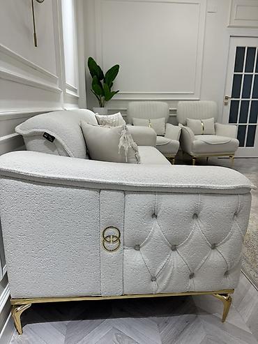 Məhsul: Premium salon üçün 3 nəfərlik divan - Rəng: İvori/krem -