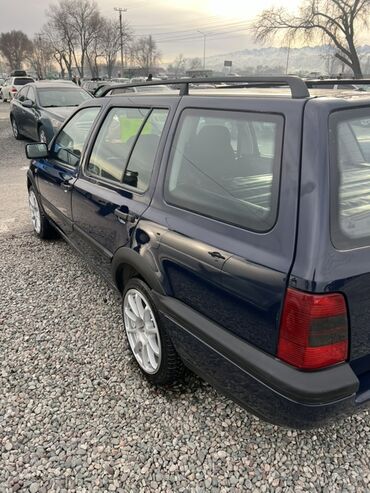 Volkswagen: Volkswagen Golf: 1997 г., 1.8 л, Механика, Бензин, Универсал — 9