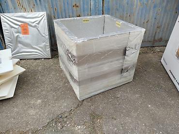 Frižideri: Mali frizider rashladna kutija. Unutrasnost kutije(sa patronima) — 5