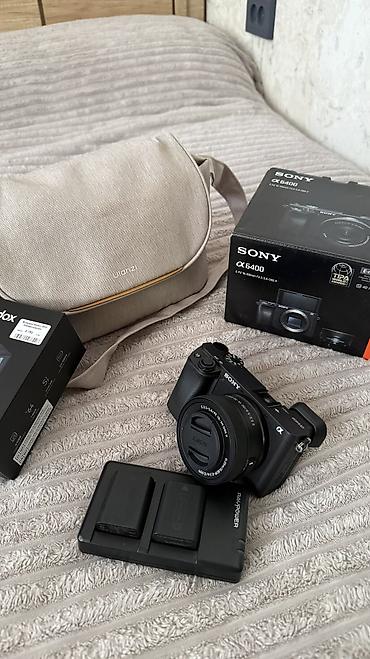 sony kamera: Продаю почти новую камеру Sony 6400+ kid объектив Состав: - Камера — 6