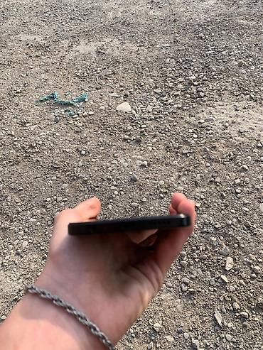iphone x silver: Xiaomi 15 — 5