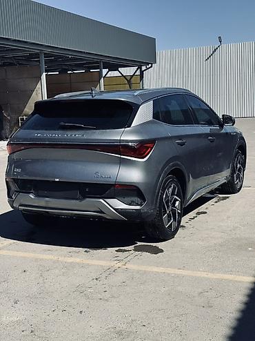 yangwang u8: BYD Yuan Plus: 2022 г., Автомат, Гибрид, Кроссовер — 3