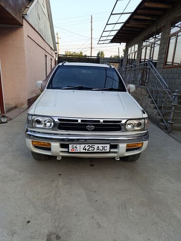 каракол машины: Nissan Terrano: 1997 г., 3.2 л, Автомат, Дизель, Жол тандабас