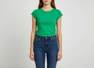t shirty comme de garcon: Beloved, Women`s T-shirt, size M