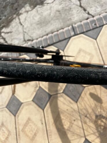 Шоссейные велосипеды: Шоссейный велосипед, Рама M (156 - 178 см), Б/у — 12