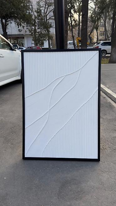 Картины: Есть картины в наличии. Цена договорная — 2