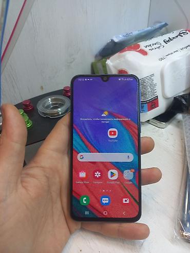a 40 samsung: Samsung Galaxy A40, 64 GB, rəng - Göy, Barmaq izi — 3