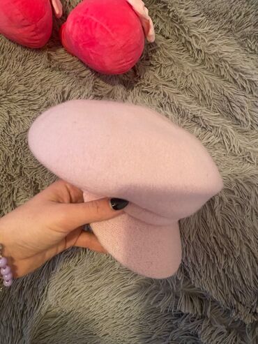 Dukserice: Dukserice sve po 500 din
Kosulje
Kapica
Akcija — 7