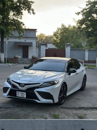 Toyota: Toyota Camry: 2018 г., 2.5 л, Типтроник, Бензин, Седан